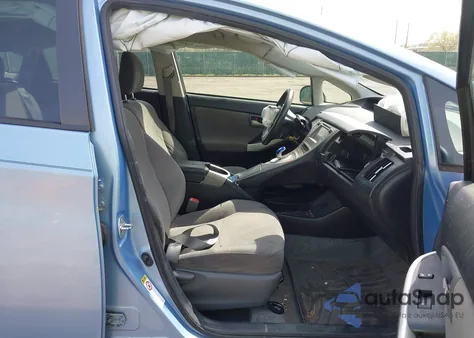 2014 Toyota Prius Plug-In z USA, uszkodzony, nr VIN JTDKN3DP7E3056719